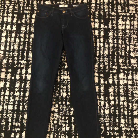 Guess Jeans - Picture 2 of 3